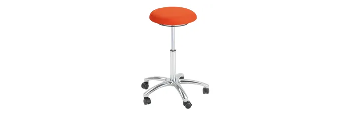 Stole, taburetter og skamler