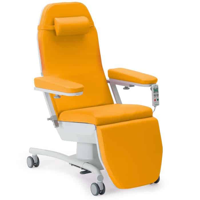 Four motors for foot-, seat-, back part and height adjustment
Central arrest
Castors Ø 10 cm
Easy entrance and exit from the front
